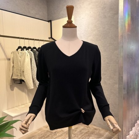 V넥 베이직 니트