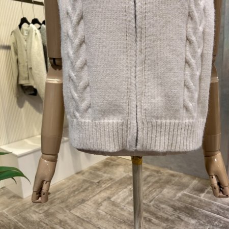 집업 꽈배기 니트 베스트