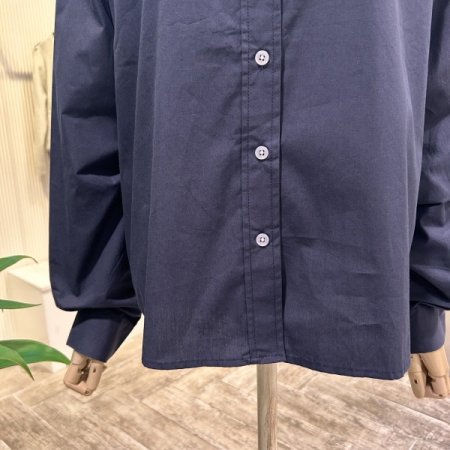 박시 언발 카라 셔츠