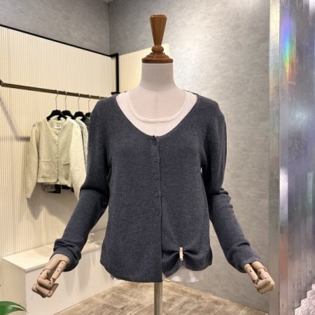 레이어드 민소매 단추 니트