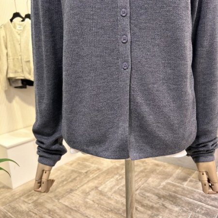 레이어드 민소매 단추 니트