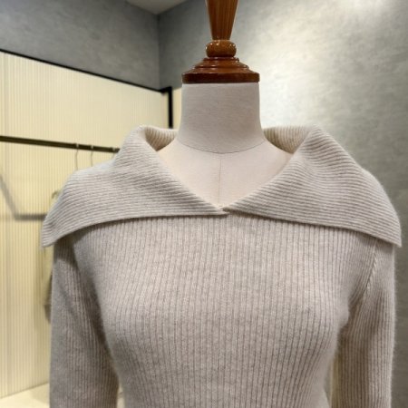 세일러 카라 폭스 혼방 니트