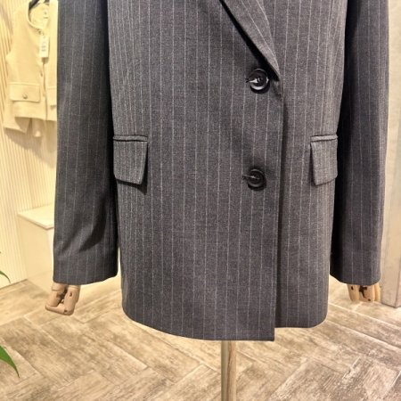 스트라이프 단추 셋업 자켓