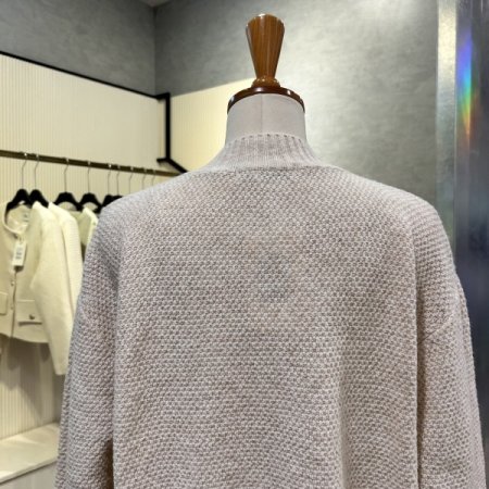 V넥 골지 라인 박시 니트