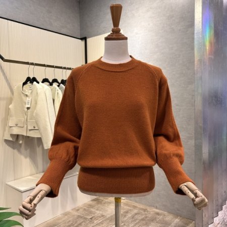 라운드 퍼프 소매 니트