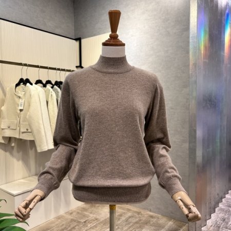 반폴라 알파카 혼방 니트