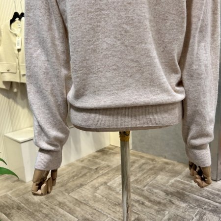 반폴라 알파카 혼방 니트