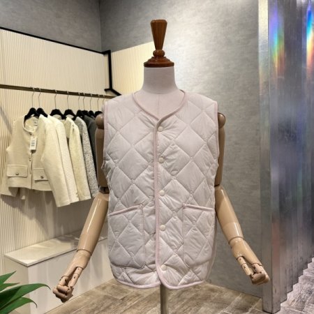 V넥 단추 패딩 조끼 점퍼