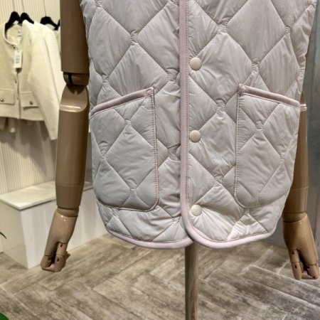 V넥 단추 패딩 조끼 점퍼