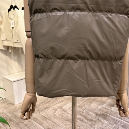 하이넥 덕 다운 집업 베스트