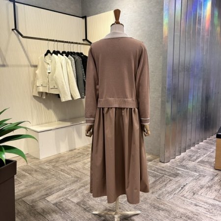 니트 배색 카라 롱 원피스