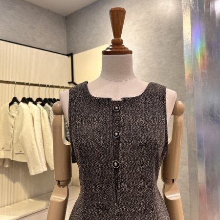 뷔스티에 단추 플레어 원피스