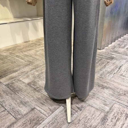 스트랩 투턱 캐주얼 팬츠