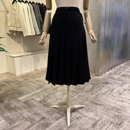 벨트 플리츠 셋업 롱 스커트