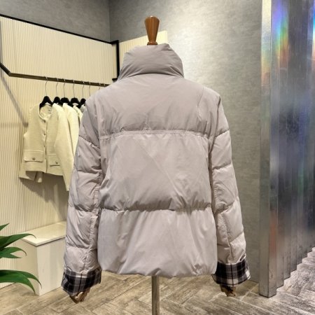 체크 배색 하이넥 덕다운 점퍼