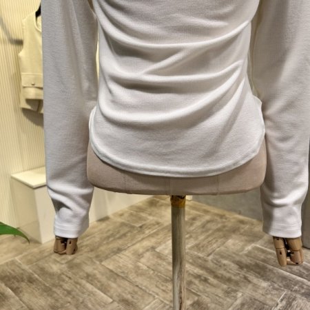 크롭 셔링 티셔츠