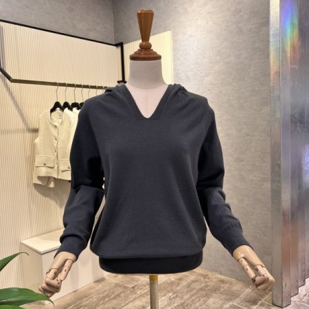 V넥 후드 니트