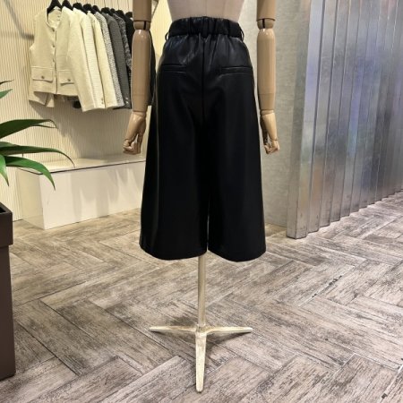 페이크 레더 백 밴딩 와이드 팬츠