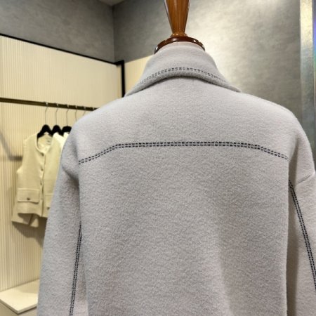 스티치 라인 카라 단추 가디건