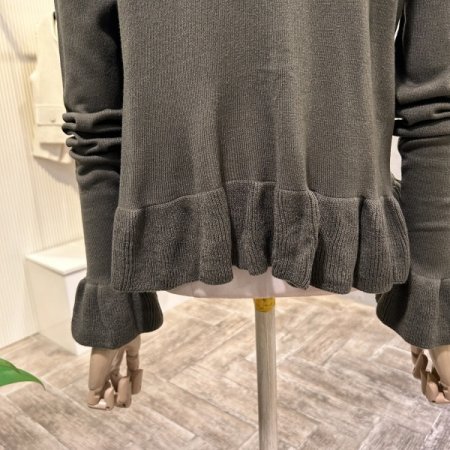 프릴 스트랩 가디건