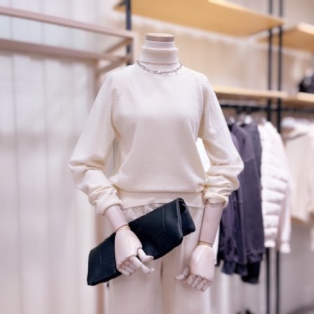 나그란 목폴라 니트