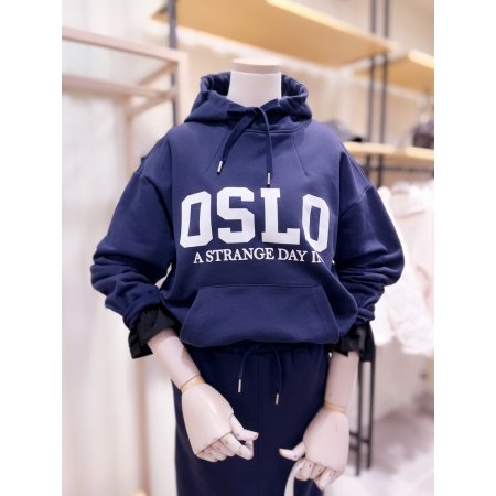 OSLO 후로피 PRINT 후드맨투맨