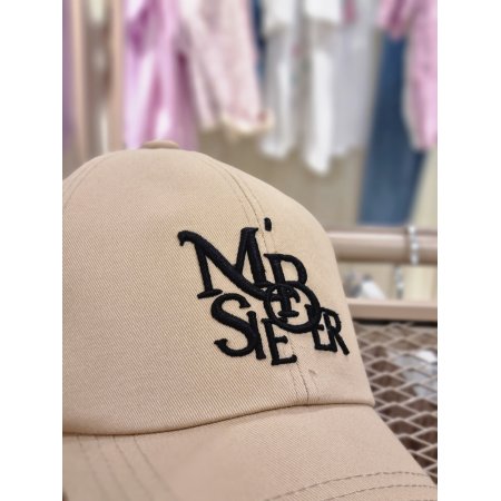 변형 자수 볼캡