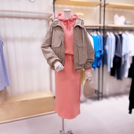 플랩 포켓 후드 점퍼