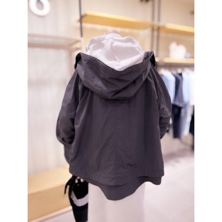 플랩 포켓 후드 점퍼