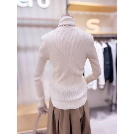 오드람프 터틀넥 골지 니트