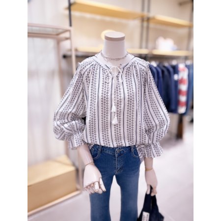 제원단 허리 밸트 패턴물 블라우스