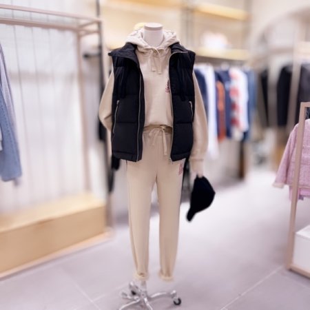 하이넥 지퍼 다운 베스트