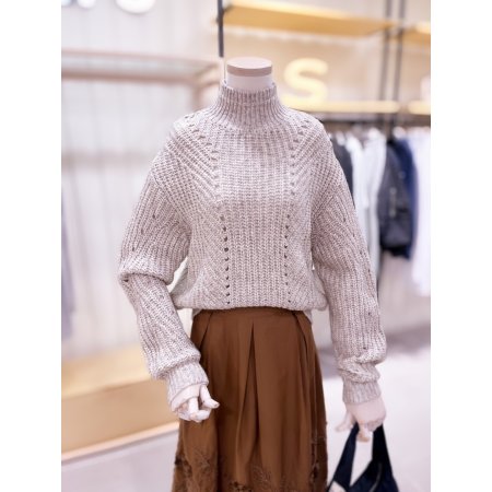 스카시 디테일 하이넥 니트