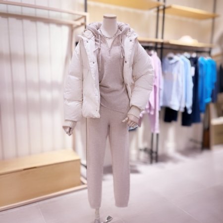 사선 패턴 니트후드 다운점퍼