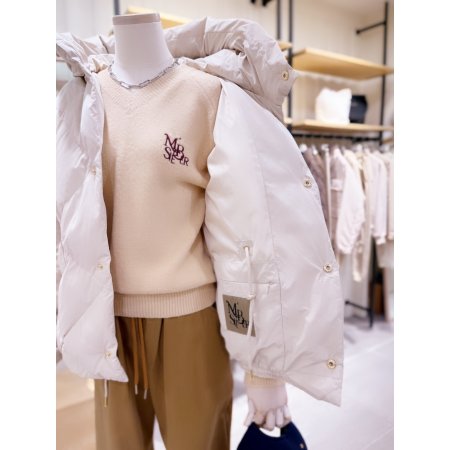 헤비후드 다이아 퀼팅 구스다운 점퍼