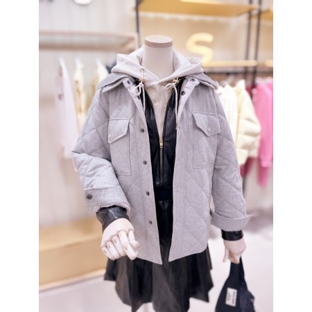 니트카라 다이아퀼팅 셔츠형 점퍼