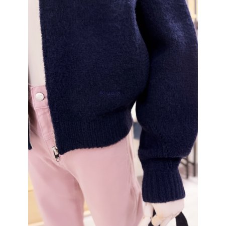 라운드넥 부클 니트 집업