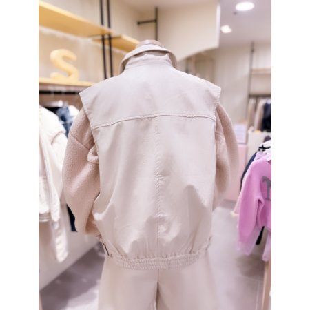 아웃포켓 인조가죽 베스트