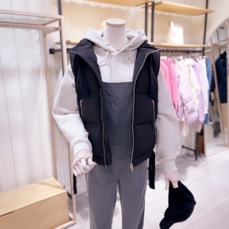 하이넥 다운 지퍼 베스트