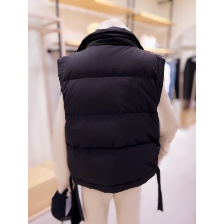 하이넥 다운 지퍼 베스트