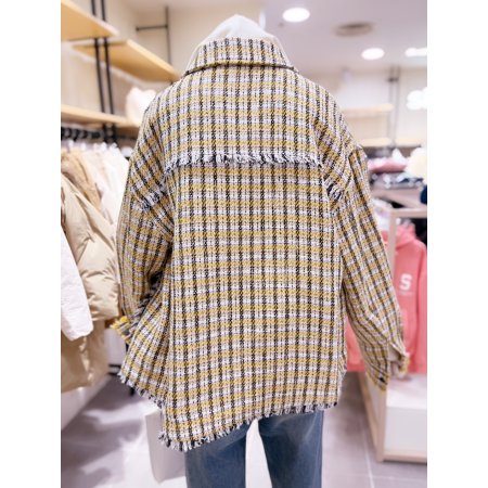 스냅 여밈 셔츠형 트위드 자켓