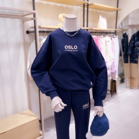 OSLO로고 맨투맨