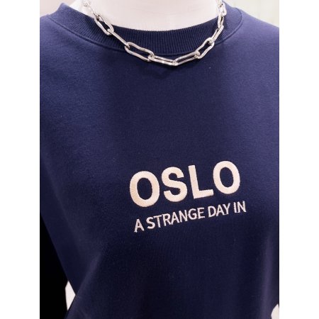 OSLO로고 맨투맨