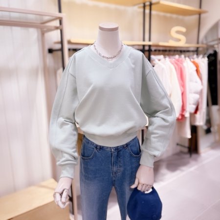 크랍기장 V넥 맨투맨