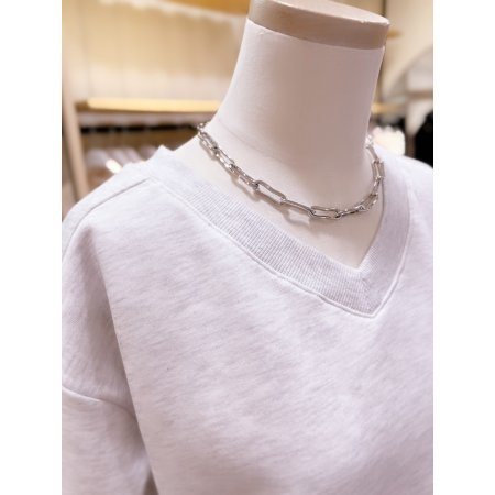 크랍 V넥 맨투맨