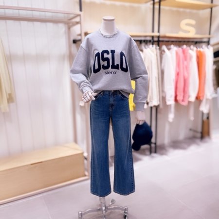 OSLO 로고 맨투맨 티셔츠