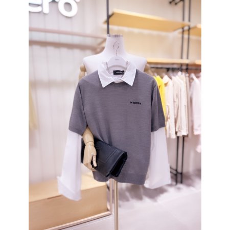 베이직 라운드넥 로고 포인트 반팔니트