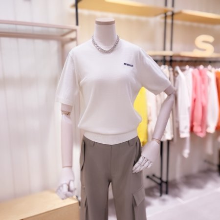 베이직 로고 포인트 반팔니트