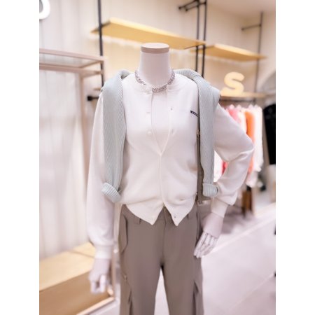 베이직 라운드넥 로고 포인트 가디건