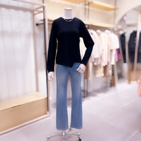 절개 비대칭 포인트 티셔츠